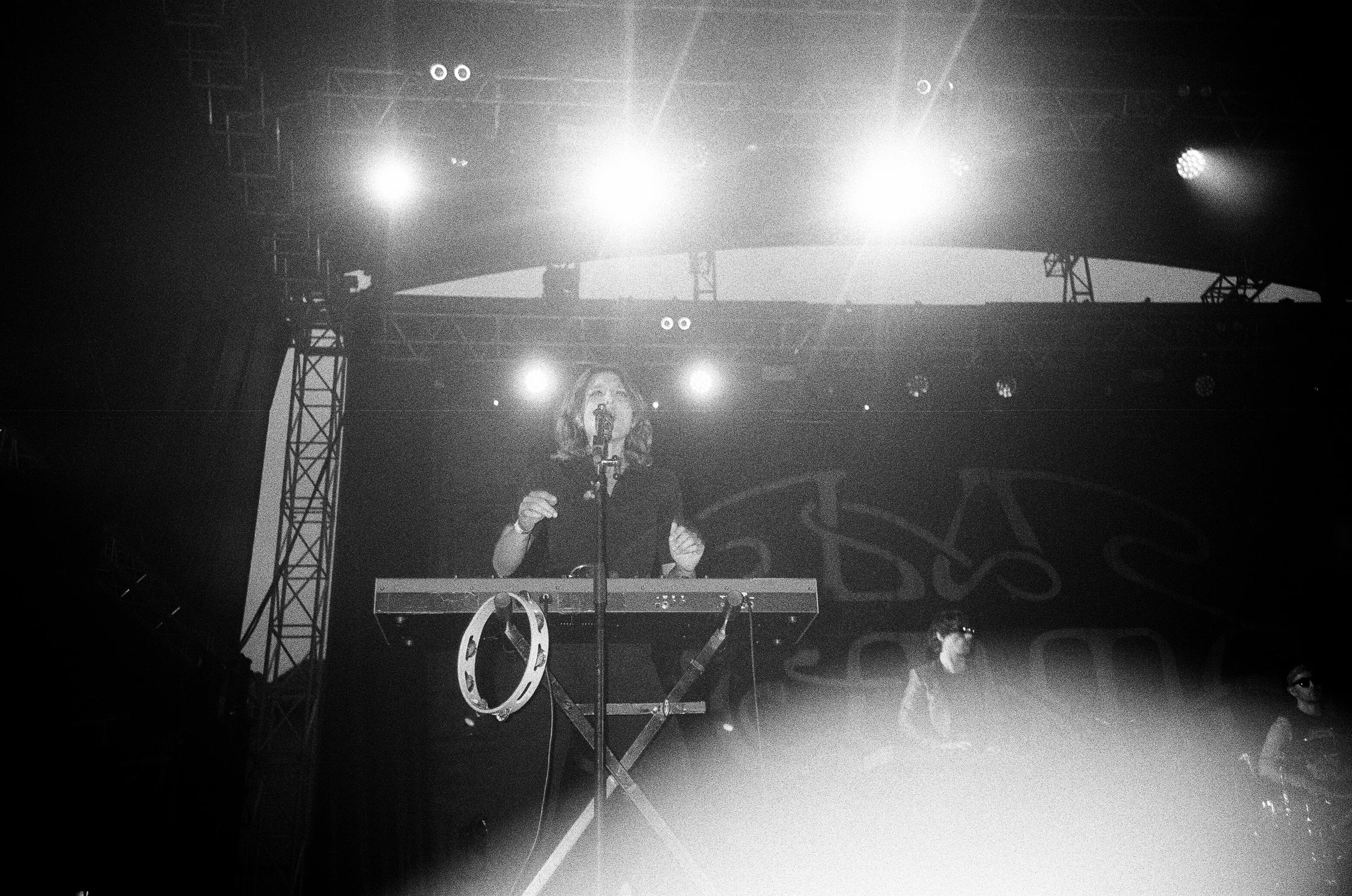 La Femme on Tour — photograph by Kayra Atasoy